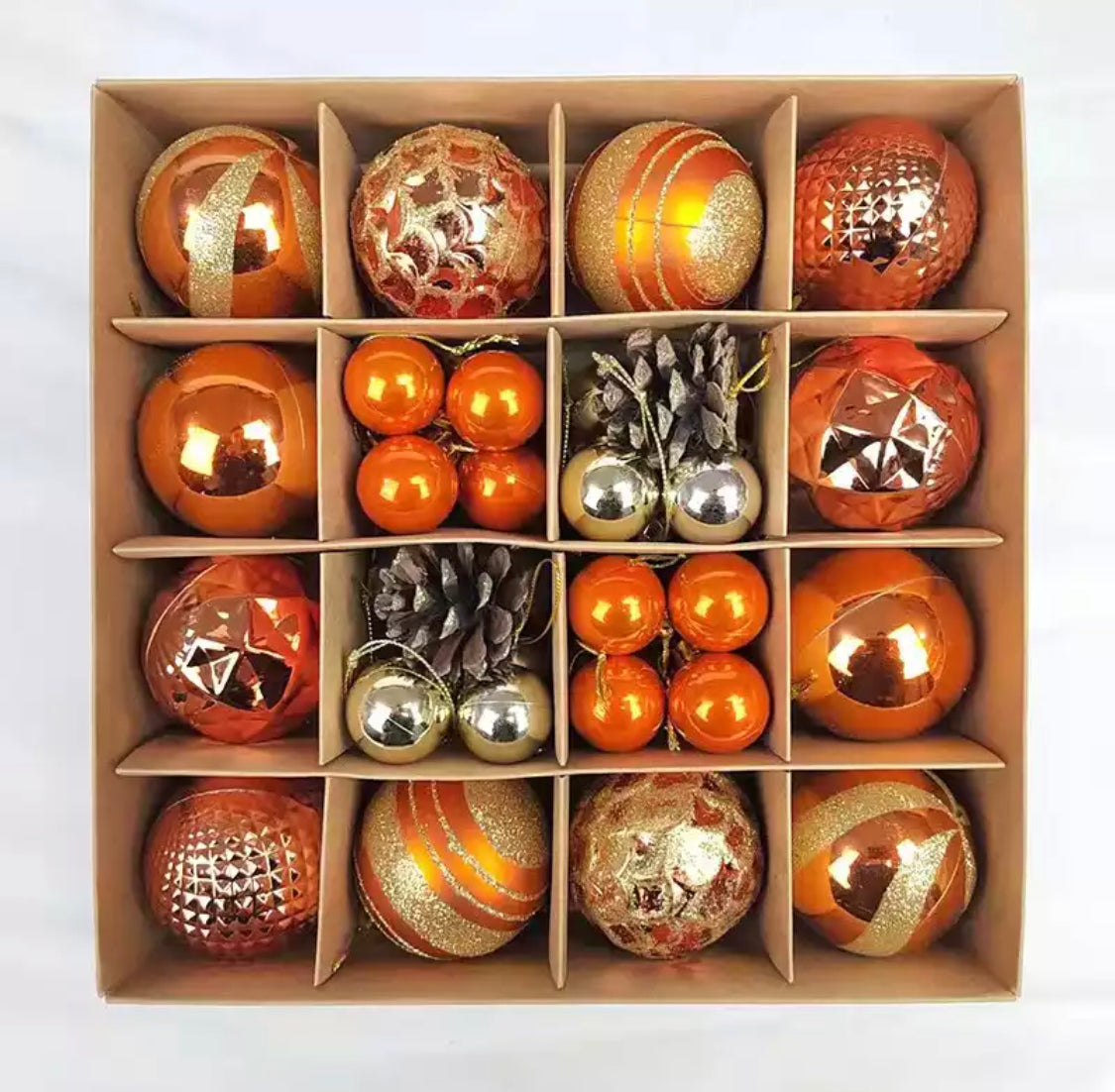 42 Weihnachtsbaum Ornament Kugeln